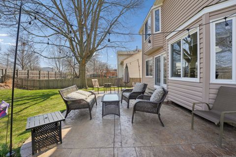 Tiny photo for 829 Renaissance Drive, Carol Stream, IL 60188 (MLS # 12605796)