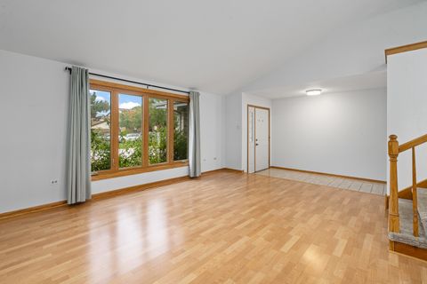 Tiny photo for 13412 Le Claire Avenue, Crestwood, IL 60418 (MLS # 12387645)