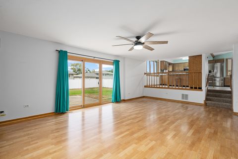 Tiny photo for 13412 Le Claire Avenue, Crestwood, IL 60418 (MLS # 12387645)