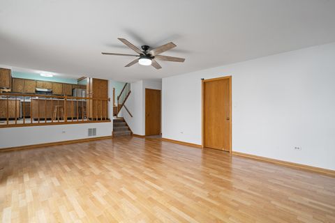 Tiny photo for 13412 Le Claire Avenue, Crestwood, IL 60418 (MLS # 12387645)