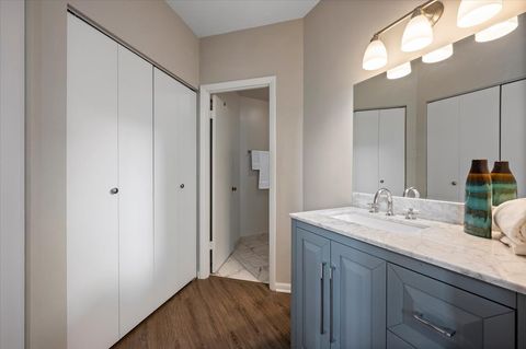 Tiny photo for 740 S Federal Street #701, Chicago, IL 60605 (MLS # 12602596)