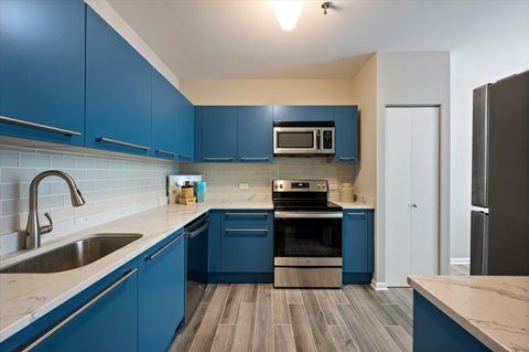 Tiny photo for 740 S Federal Street #701, Chicago, IL 60605 (MLS # 12602596)