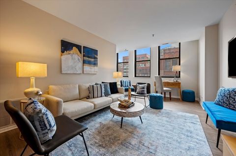 Tiny photo for 740 S Federal Street #701, Chicago, IL 60605 (MLS # 12602596)