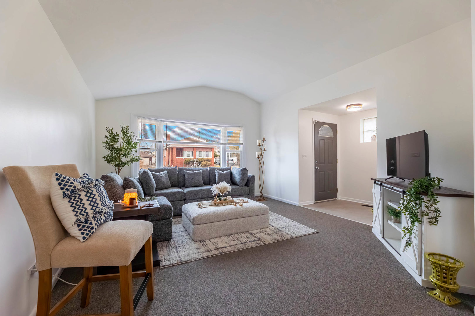 10029 S Wentworth Avenue