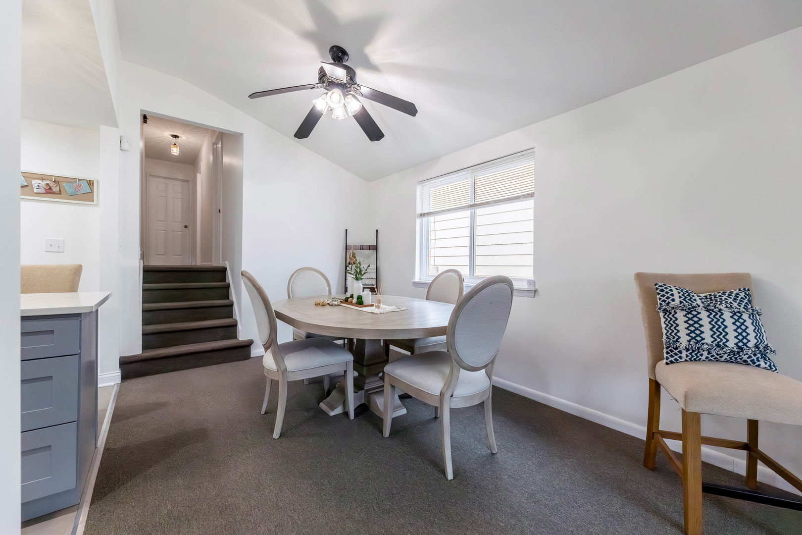 10029 S Wentworth Avenue