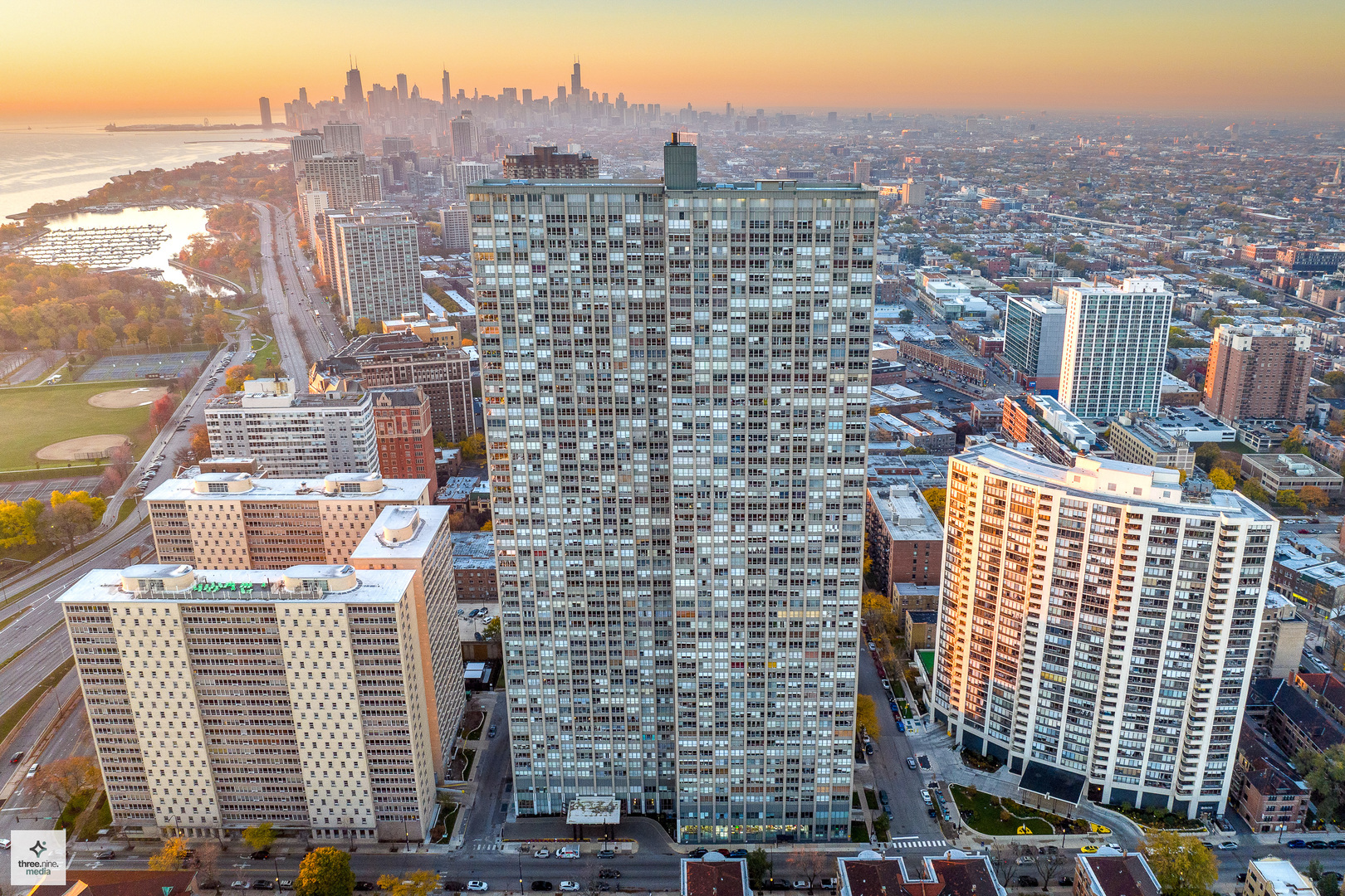 655 W Irving Park Road 5305
