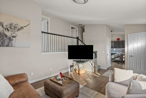 Tiny photo for 318 W Oak Street, Eldridge, IA 52748 (MLS # 12557183)