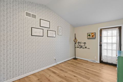 Tiny photo for 318 W Oak Street, Eldridge, IA 52748 (MLS # 12557183)