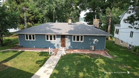 Tiny photo for 532 Circle Drive, Fox Lake, IL 60020 (MLS # 12434884)