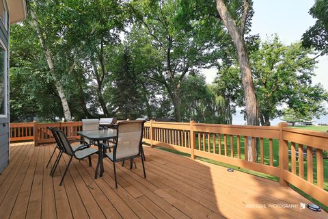 Tiny photo for 532 Circle Drive, Fox Lake, IL 60020 (MLS # 12434884)