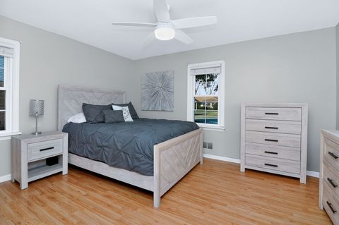 Tiny photo for 5825 109th Street, Chicago Ridge, IL 60415 (MLS # 12572366)