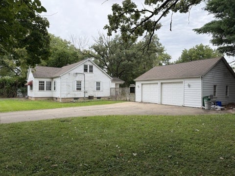 Tiny photo for 3904 Grove Avenue, McHenry, IL 60050 (MLS # 12760187)