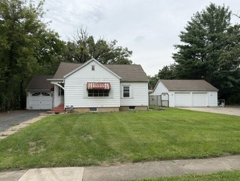 Photo of 3904 Grove Avenue, McHenry, IL 60050 (MLS # 12760187)