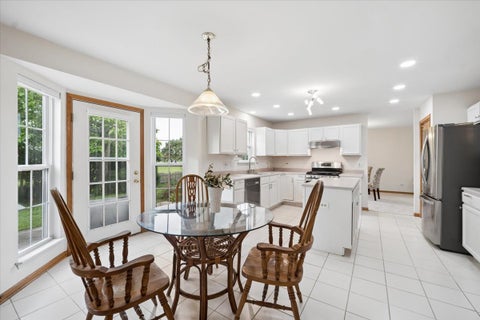 Tiny photo for 1888 Shore Line Court, Romeoville, IL 60446 (MLS # 12678699)