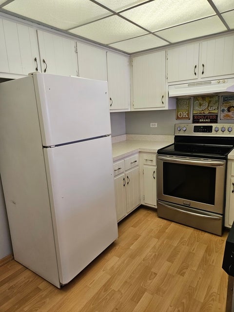 Tiny photo for 9817 Treetop Drive #2A, Orland Park, IL 60462 (MLS # 12719670)
