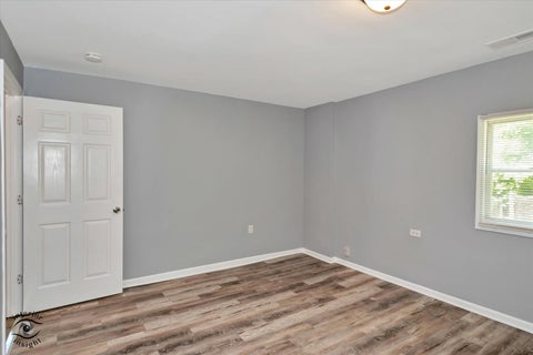 Tiny photo for 1947 Beacon Boulevard, Chicago Heights, IL 60411 (MLS # 12747843)
