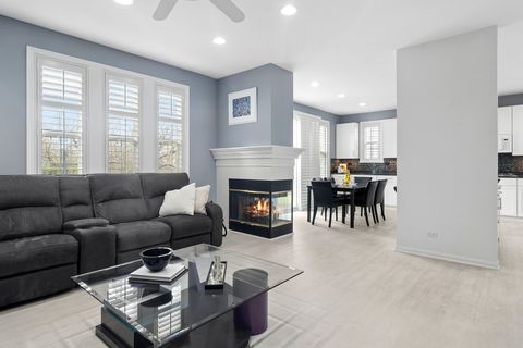 Tiny photo for 2248 Avalon Drive, Buffalo Grove, IL 60089 (MLS # 12608902)