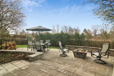 Tiny photo for 2248 Avalon Drive, Buffalo Grove, IL 60089 (MLS # 12608902)