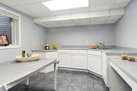 Tiny photo for 2248 Avalon Drive, Buffalo Grove, IL 60089 (MLS # 12608902)