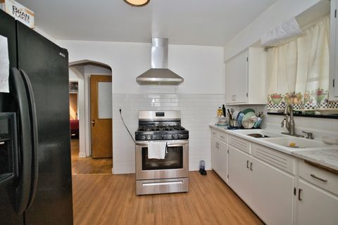 Tiny photo for 3805 Euclid Avenue, Berwyn, IL 60402 (MLS # 12613126)