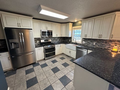 Tiny photo for 1537 Silver Valley Drive, De Witt, IA 52472 (MLS # 12753410)