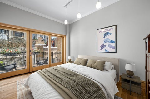 Tiny photo for 1437 N Dearborn Street, Chicago, IL 60610 (MLS # 12750844)