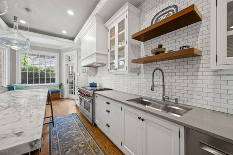 Tiny photo for 1437 N Dearborn Street, Chicago, IL 60610 (MLS # 12750844)