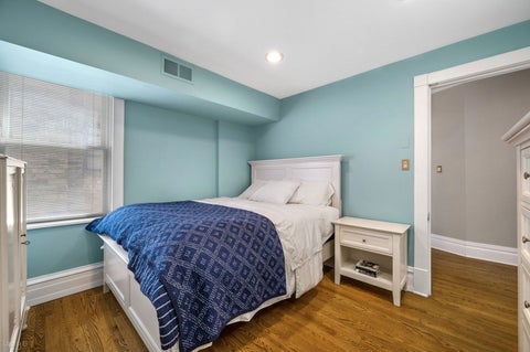 Tiny photo for 1437 N Dearborn Street, Chicago, IL 60610 (MLS # 12750844)