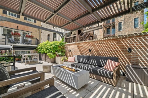 Tiny photo for 1437 N Dearborn Street, Chicago, IL 60610 (MLS # 12750844)