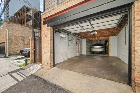 Tiny photo for 1437 N Dearborn Street, Chicago, IL 60610 (MLS # 12750844)