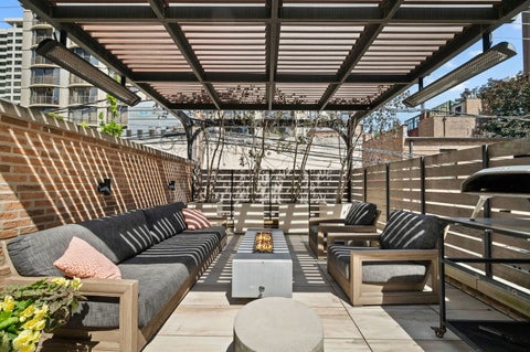 Tiny photo for 1437 N Dearborn Street, Chicago, IL 60610 (MLS # 12750844)