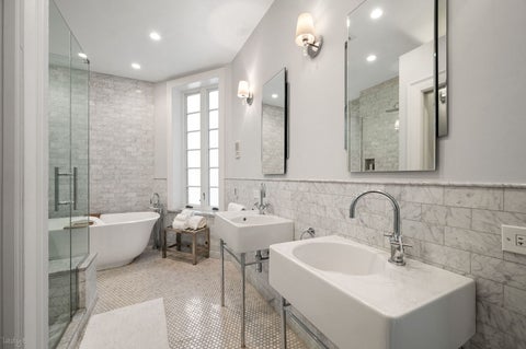 Tiny photo for 1437 N Dearborn Street, Chicago, IL 60610 (MLS # 12750844)