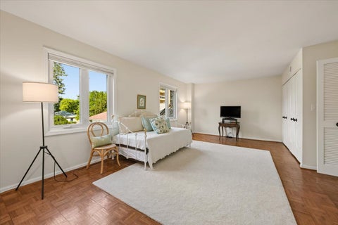 Tiny photo for 1009 Bonnie Brae Place #2B, River Forest, IL 60305 (MLS # 12773790)