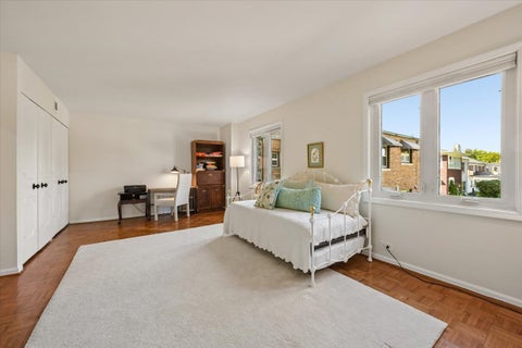 Tiny photo for 1009 Bonnie Brae Place #2B, River Forest, IL 60305 (MLS # 12773790)