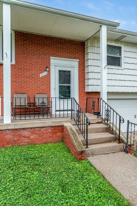 Tiny photo for 2853 Forest Road, Davenport, IA 52803 (MLS # 12734712)
