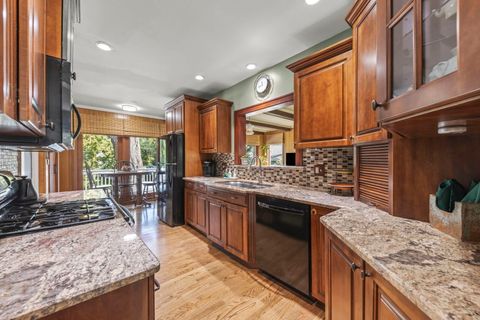 Tiny photo for 306 W Sunset Avenue, Lombard, IL 60148 (MLS # 12452665)