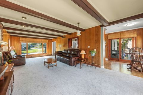 Tiny photo for 306 W Sunset Avenue, Lombard, IL 60148 (MLS # 12452665)