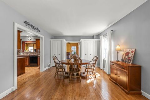 Tiny photo for 306 W Sunset Avenue, Lombard, IL 60148 (MLS # 12452665)
