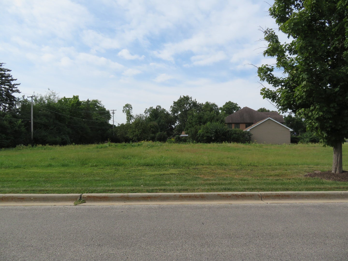 17W071 Hodges Road