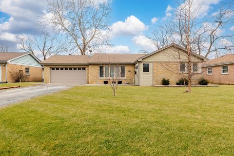Photo of 10615 S Plahm Court, Worth, IL 60482 (MLS # 12576425)
