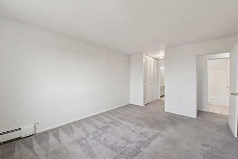 Tiny photo for 1880 Bonnie Lane #416, Hoffman Estates, IL 60169 (MLS # 12536899)