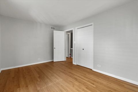 Tiny photo for 922 Sterling Avenue, Flossmoor, IL 60422 (MLS # 12491089)