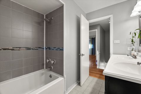 Tiny photo for 922 Sterling Avenue, Flossmoor, IL 60422 (MLS # 12491089)