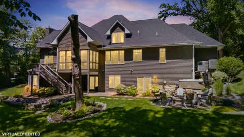 Tiny photo for 4865 Woody Creek Circle, Bettendorf, IA 52722 (MLS # 12694234)