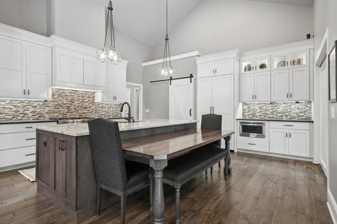 Tiny photo for 4865 Woody Creek Circle, Bettendorf, IA 52722 (MLS # 12694234)