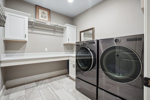 Tiny photo for 4865 Woody Creek Circle, Bettendorf, IA 52722 (MLS # 12694234)