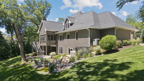 Tiny photo for 4865 Woody Creek Circle, Bettendorf, IA 52722 (MLS # 12694234)