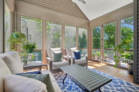 Tiny photo for 4865 Woody Creek Circle, Bettendorf, IA 52722 (MLS # 12694234)