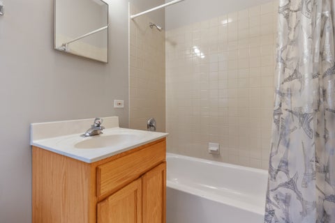 Tiny photo for 6231 S WOODLAWN Avenue #3N, Chicago, IL 60637 (MLS # 12743966)