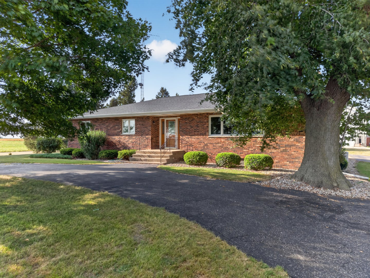 1347 N 33rd Road